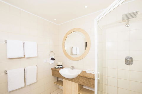 Discovery Resorts - Kings Canyon - Accommodation Rockhampton 4