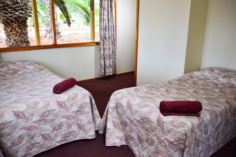 Erldunda Desert Oaks Resort - Accommodation Rockhampton 43
