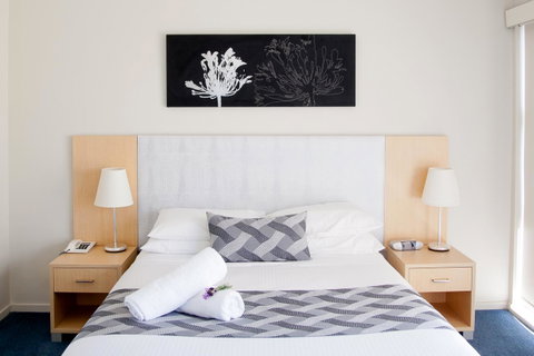 Corrigans Cove - Accommodation Rockhampton 1