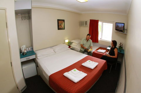 Value Inn - Accommodation Rockhampton 8