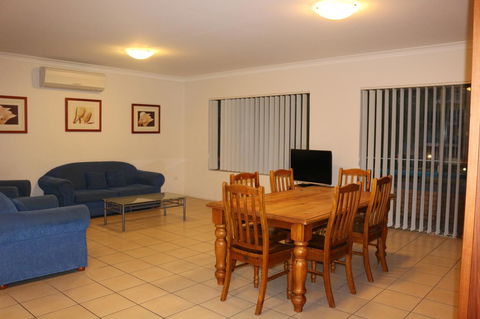 Golden Sands Motor Inn - Accommodation Rockhampton 13