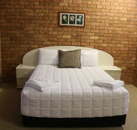 Golden Sands Motor Inn - Accommodation Rockhampton