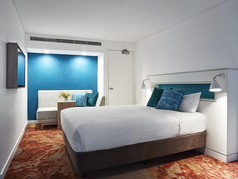 The Lost Camel Hotel - Accommodation Rockhampton 2