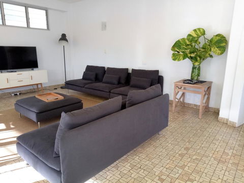 Arafura Blue - Accommodation Rockhampton 1