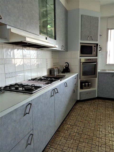 Arafura Blue - Accommodation Rockhampton 9