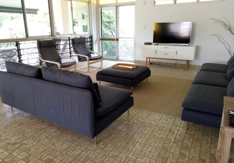 Arafura Blue - Accommodation Rockhampton 4