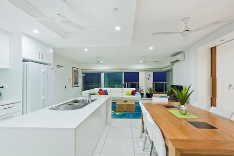 BeachLife Apartments - Accommodation Rockhampton 10