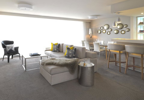QT Canberra - Accommodation Rockhampton 24