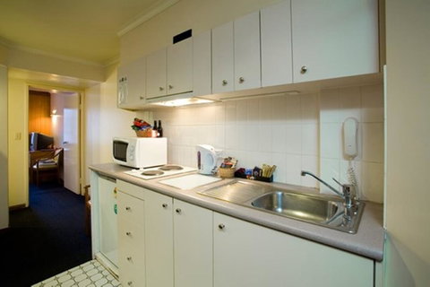 Madison Capital Executive Apartments - Accommodation Rockhampton 5
