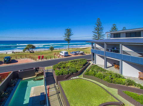 Lennox Holiday Apartments - Accommodation Rockhampton 10