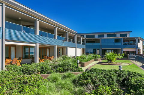 Lennox Holiday Apartments - Accommodation Rockhampton 38