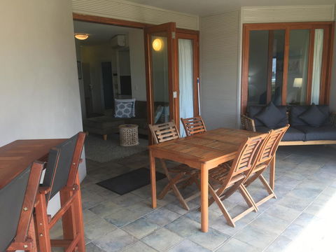 Lennox Holiday Apartments - Accommodation Rockhampton 21