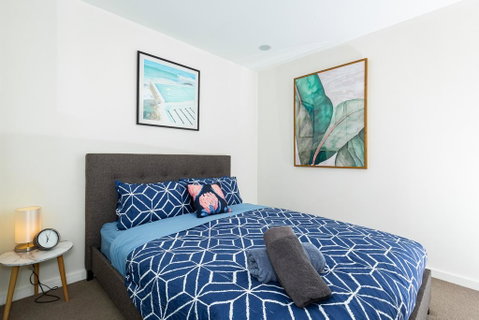 Bond Quarter Loft - Accommodation Rockhampton 2