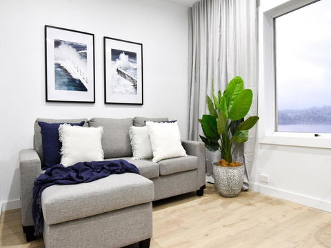 BONDI BEACH PAD-hosted By:L'Abode Accommodation - Accommodation Rockhampton 0