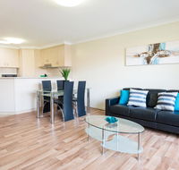 Bottletree Apartments on Bridge - Accommodation Rockhampton