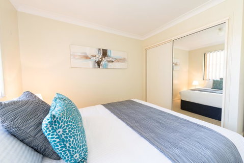 Bottletree Apartments On Bridge - Accommodation Rockhampton 1