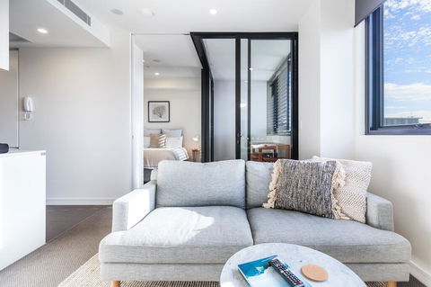 Boutique Apartment In Highly Sought After Arena - Accommodation Rockhampton 3