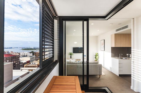 Boutique Apartment In Highly Sought After Arena - Accommodation Rockhampton 0