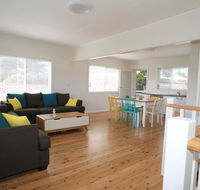 Bright and Breezy - Accommodation Rockhampton