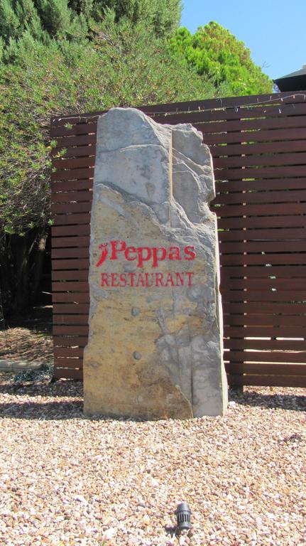 Bristol Hill Motor Inn & Peppa's Licensed Restaurant - Accommodation Rockhampton 3