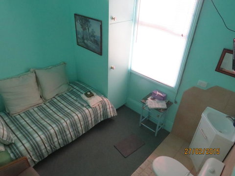 Bristol House Accommodation - Accommodation Rockhampton 3