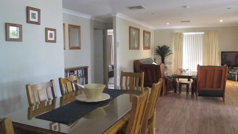 Bunya Vista Accommodation - Accommodation Rockhampton 2