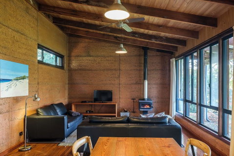 Burnside Organic Farm - Accommodation Rockhampton 1