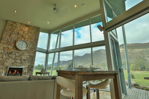 Bushland - Accommodation Rockhampton 0