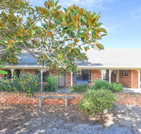 By the Beach - 30 Jetty Road - Accommodation Rockhampton