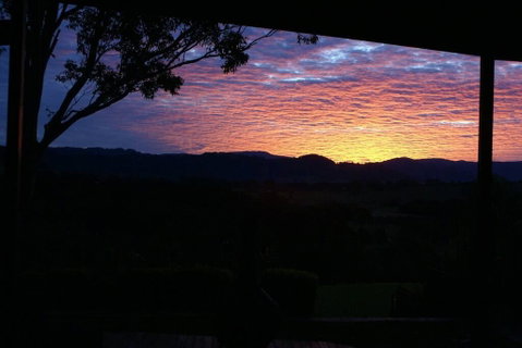 Byron Bay Hinterland House - Amazing Sunset Views! - Accommodation Rockhampton 0
