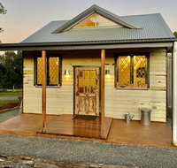 BYRON BAY New SUNSET COTTAGE - Accommodation Rockhampton