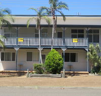 Cabenay 3 - VIEWS ACROSS THE PARK - Accommodation Rockhampton