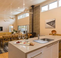 Callala Breeze - access to indoor community pool - Accommodation Rockhampton