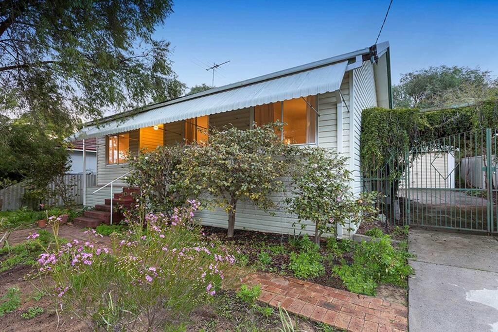Anketell WA Accommodation Rockhampton