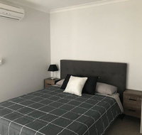 Canalside Family Getaway - Accommodation Rockhampton