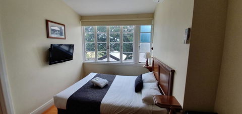Canungra Hotel - Accommodation Rockhampton 2