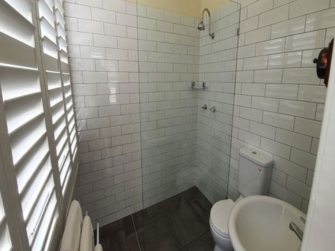 Canungra Hotel - Accommodation Rockhampton 1