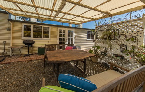 Captain Rodda's Cottage - Accommodation Rockhampton 2