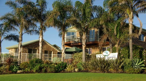 Captain's Quarters Bermagui - Accommodation Rockhampton 0