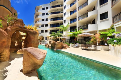 Caribbean Resort - Accommodation Rockhampton 0