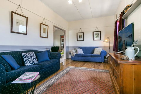 Carinya Cottage - Accommodation Rockhampton 2