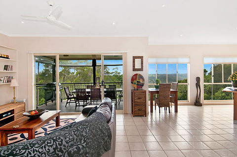 Casa Al Lago - Accommodation Rockhampton 0