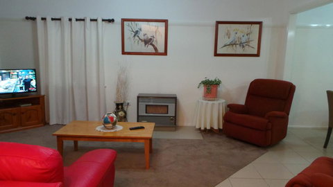 Casa Bella - Accommodation Rockhampton 1
