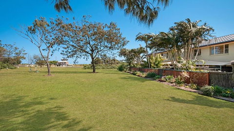 Casuarina Cove 1 - Free WiFi - Air Conditioning - East Ballina - Accommodation Rockhampton 2