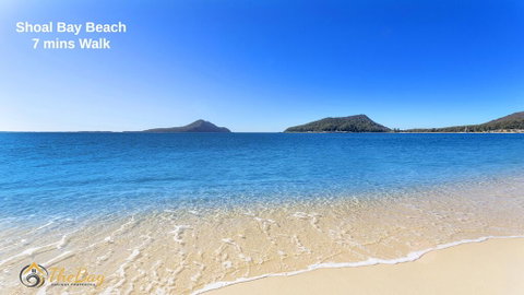 Catalina 12 Holiday House - Walk To Beaches - Accommodation Rockhampton 1