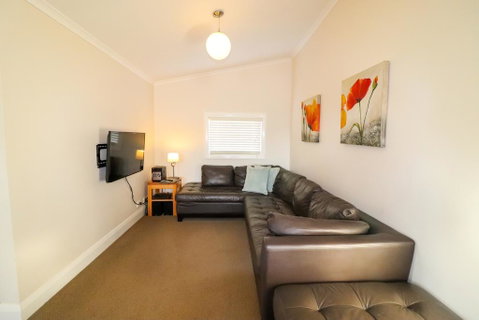Catho Cottage - Accommodation Rockhampton 3