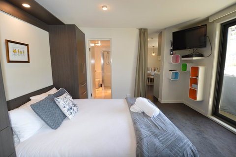 Celesia 2 - Accommodation Rockhampton 1