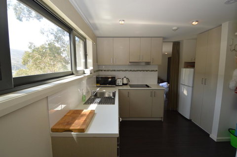 Celesia 2 - Accommodation Rockhampton 2