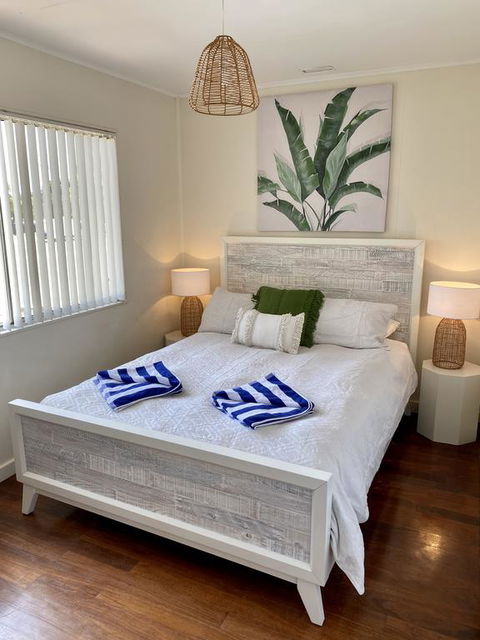 Central Views - Accommodation Rockhampton 3