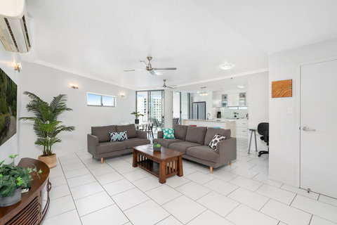 Centrepoint Apartments - Accommodation Rockhampton 2